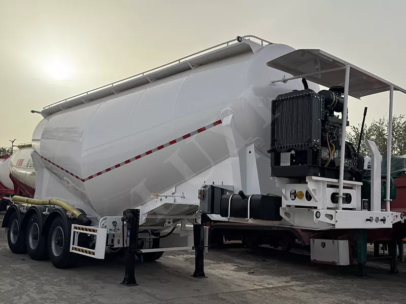3 Axle 35 Cubic Cement Tanker