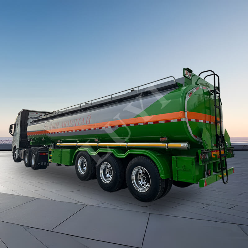 40 kubieke meter 45 kubieke meter 3-assige olietankoplegger 40 kubieke meter 45 kubieke meter 3-assige olietankoplegger