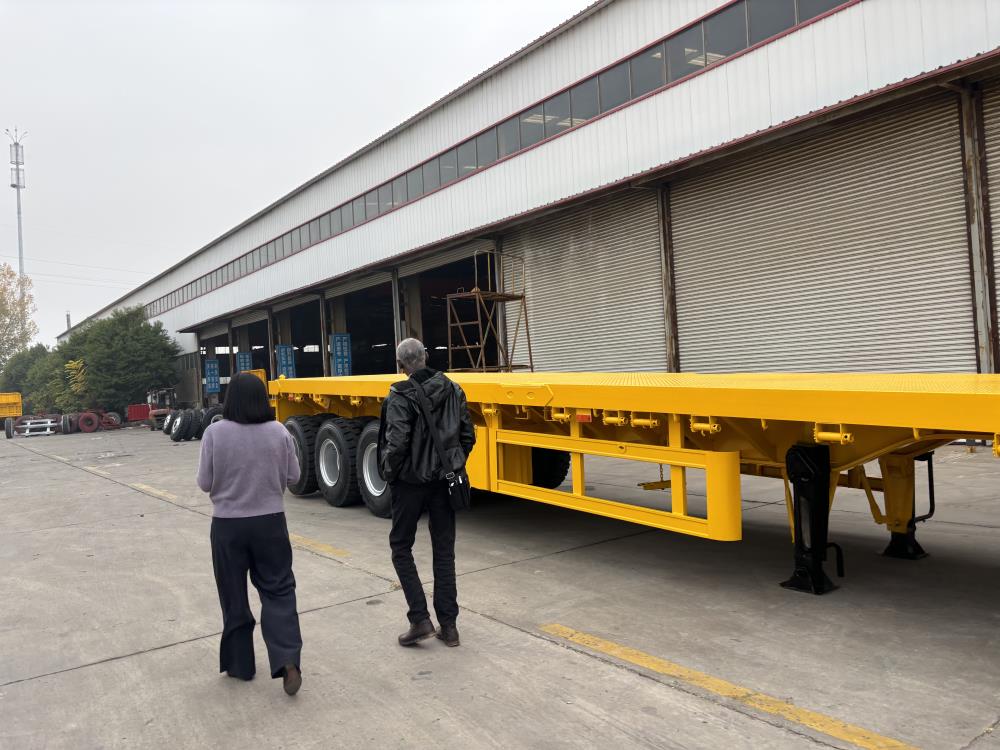 Hoe LUYI een Burundese logistieke klant hielp de vrachtcapaciteit te upgraden met 3 op maat gemaakte diepladers Hoe LUYI een Burundese logistieke klant hielp de vrachtcapaciteit te upgraden met 3 op maat gemaakte diepladers