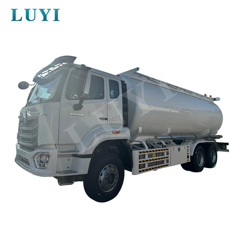 HOWO 6×4 olietankoplegger HOWO 6×4 olietankoplegger