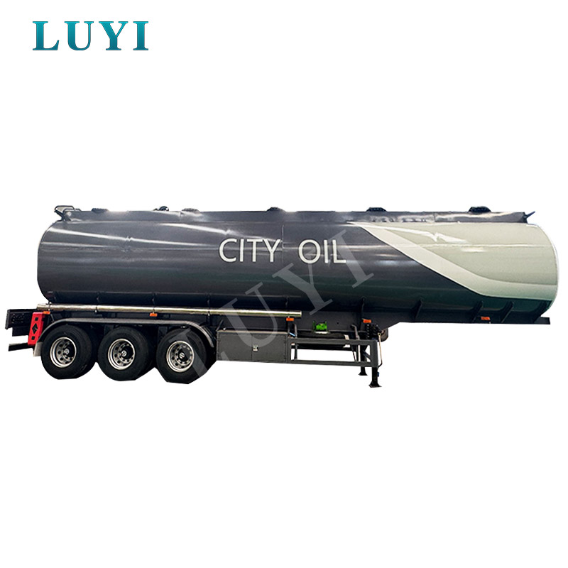 Luyi 3-assige olietankoplegger van 40.000 liter