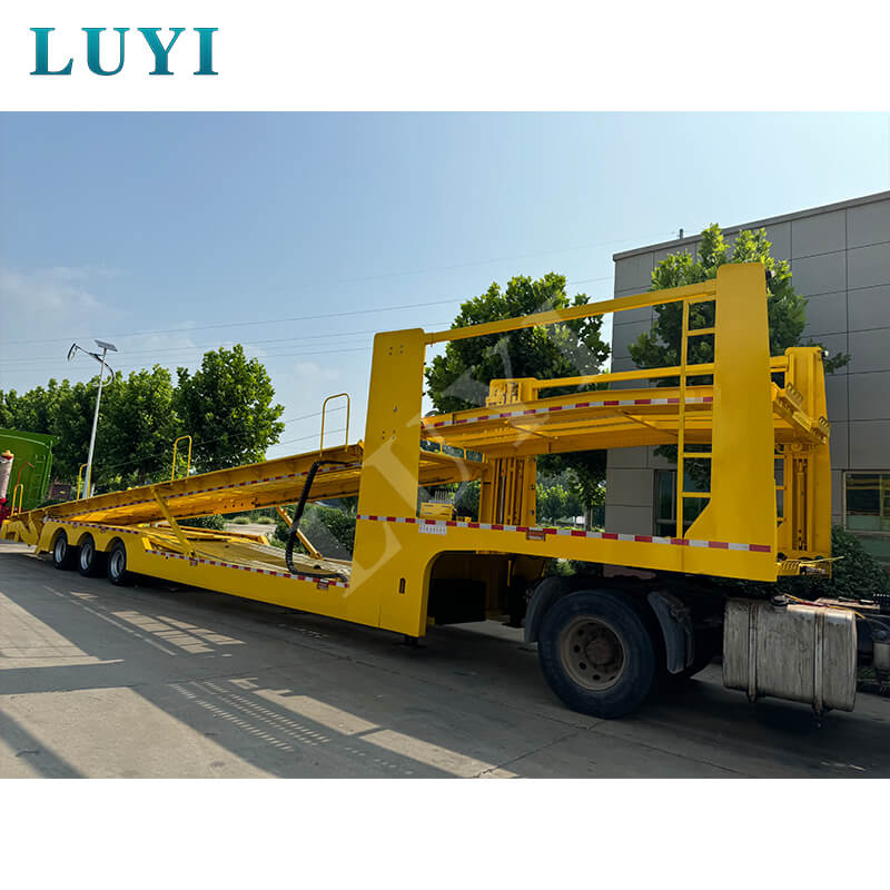 LUYI 4 Axles10 autotransportaanhangwagen 40ft te koop